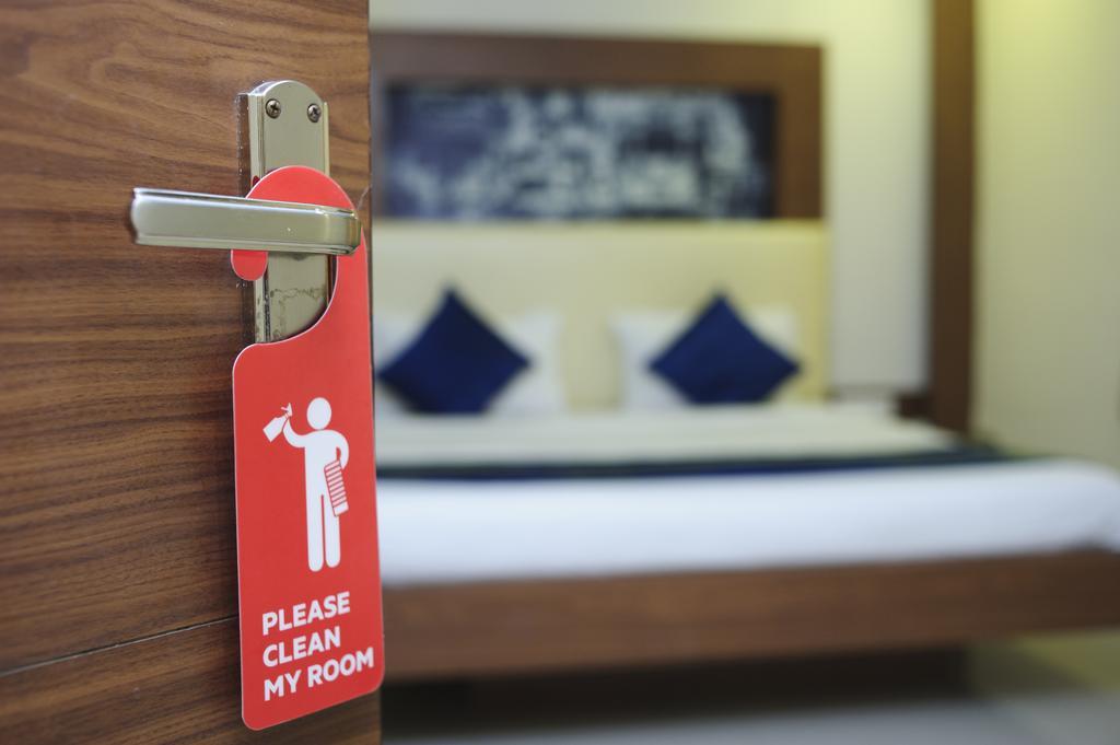Oyo 460 Hotel Ivory Residency Kalkuta Zewnętrze zdjęcie