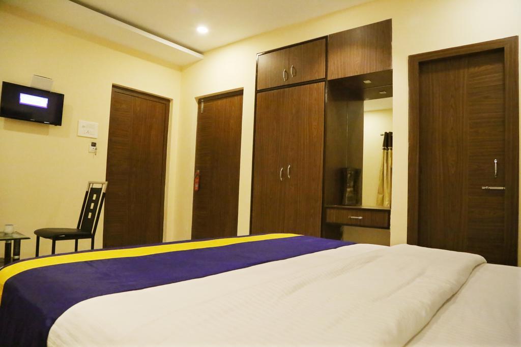 Oyo 460 Hotel Ivory Residency Kalkuta Zewnętrze zdjęcie