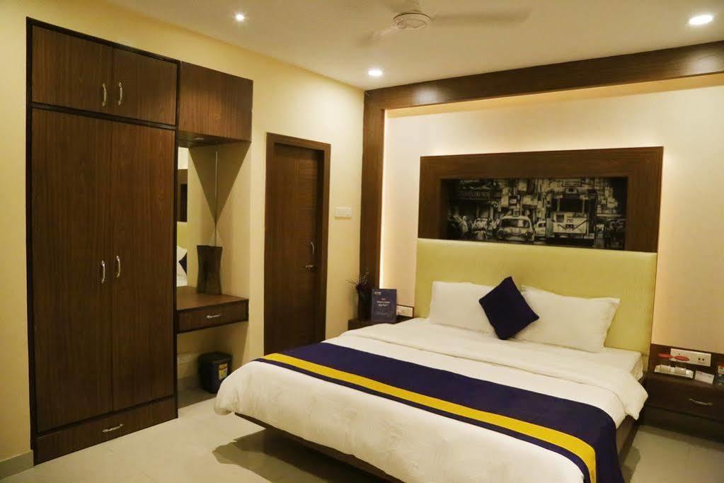 Oyo 460 Hotel Ivory Residency Kalkuta Zewnętrze zdjęcie