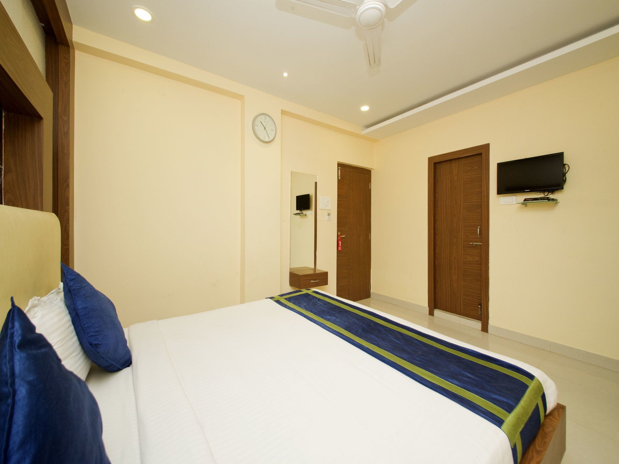 Oyo 460 Hotel Ivory Residency Kalkuta Zewnętrze zdjęcie